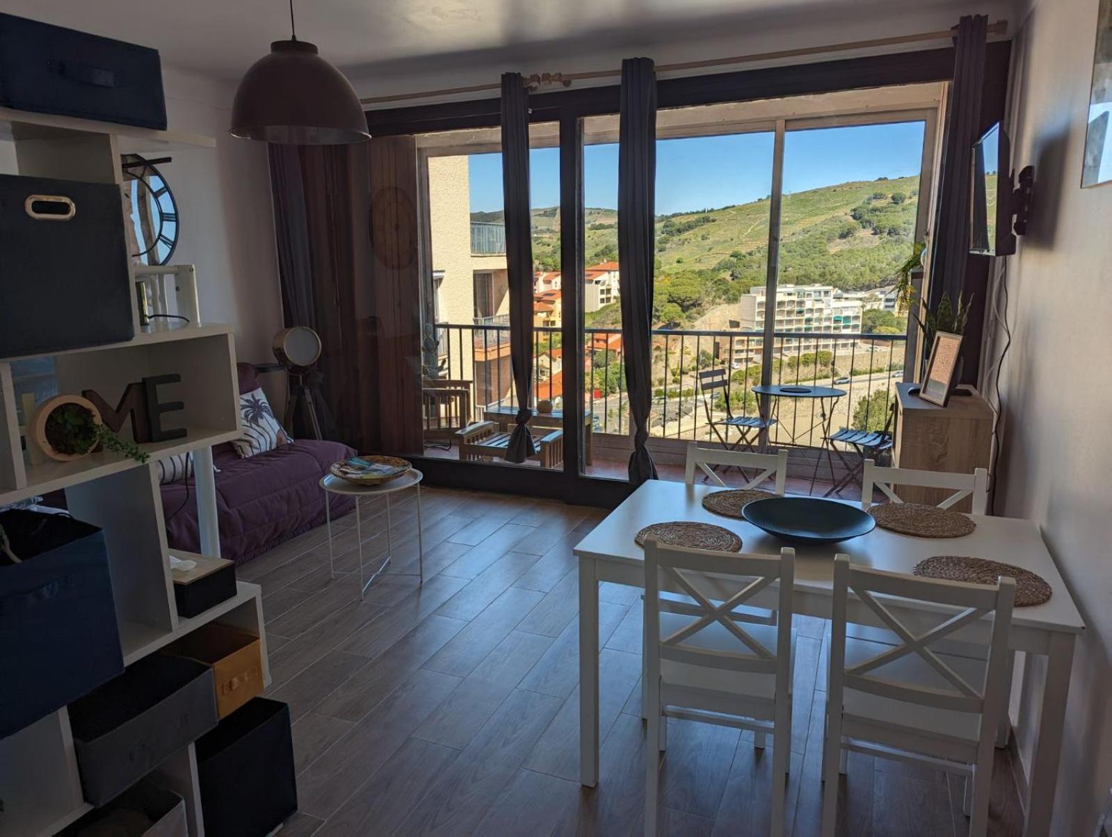Grand Studio Avec Vue Sur La Mer Et Parking Banyuls-sur-Mer Esterno foto